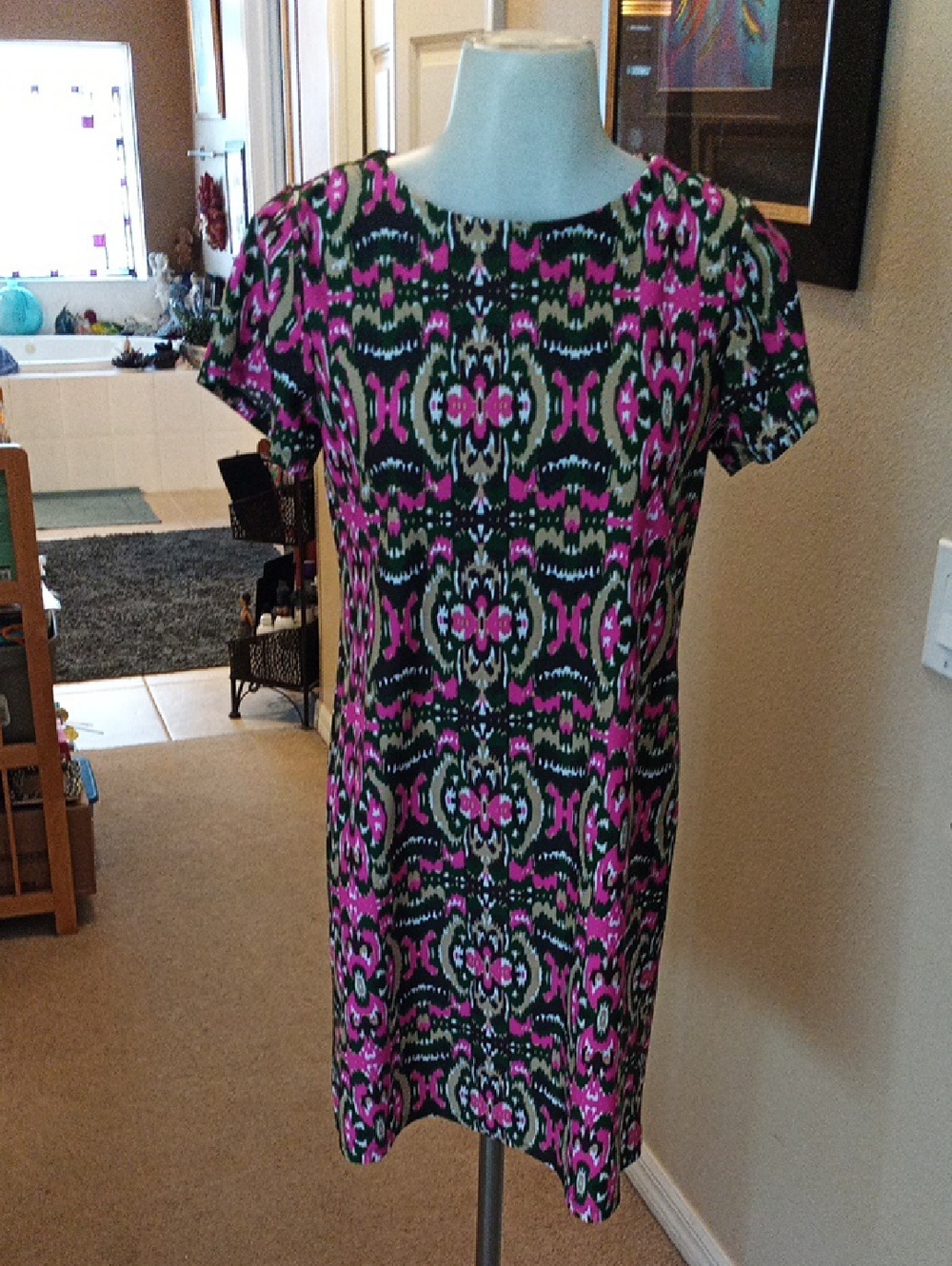 Jude Connally Luke New Patterned Short Sleeve Shift Dress in Black & Pink XS